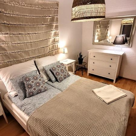 Apartament Dana Piekna Plaza Wydmy Las Ustka Bagian luar foto