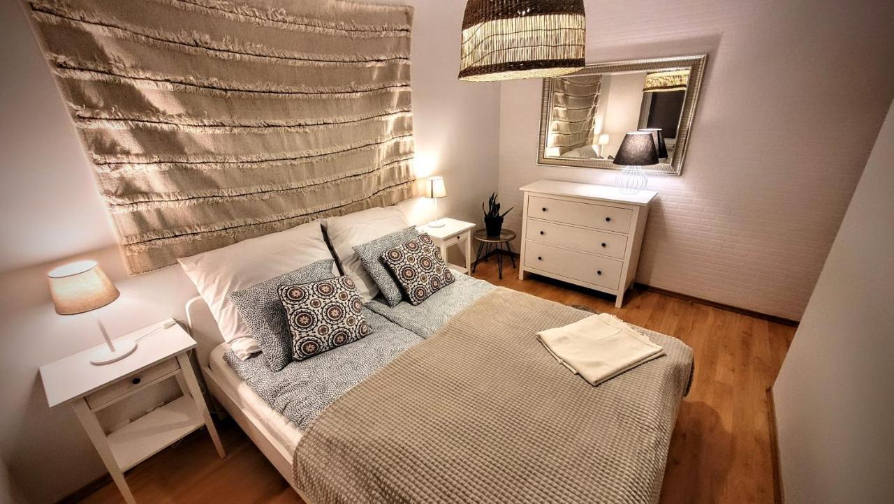Apartament Dana Piekna Plaza Wydmy Las Ustka Bagian luar foto
